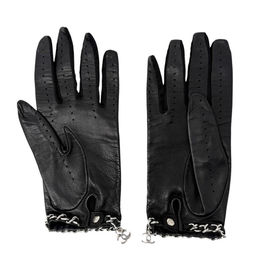 CHANEL Vintage CC Logo Chain Leather Perforated Gloves #7.5 Black Silver 901842