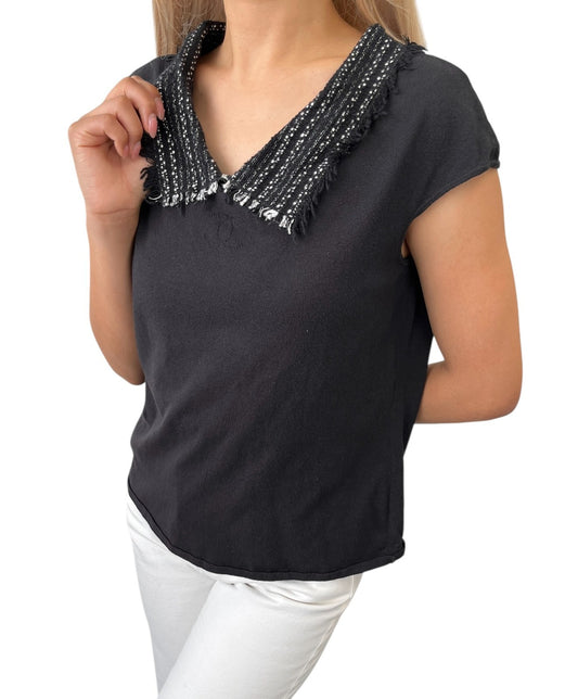 CHANEL Vintage 05P CC Logo Knit Top Pullover #44 Black Short Sleeve Tweed