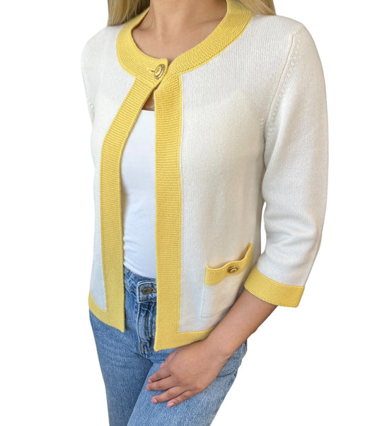 CHANEL Vintage 07P CC Logo Cardigan Sweater Top #36 Cream Yellow Cashmere