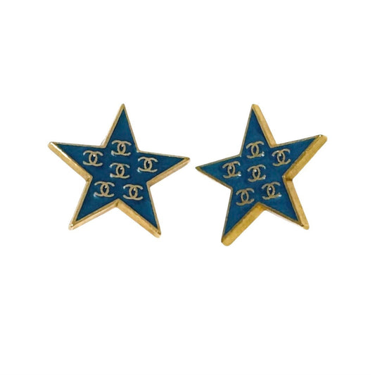 CHANEL Vintage 01P CC Logo Star Design Earrings Accessory Blue Gold Metal