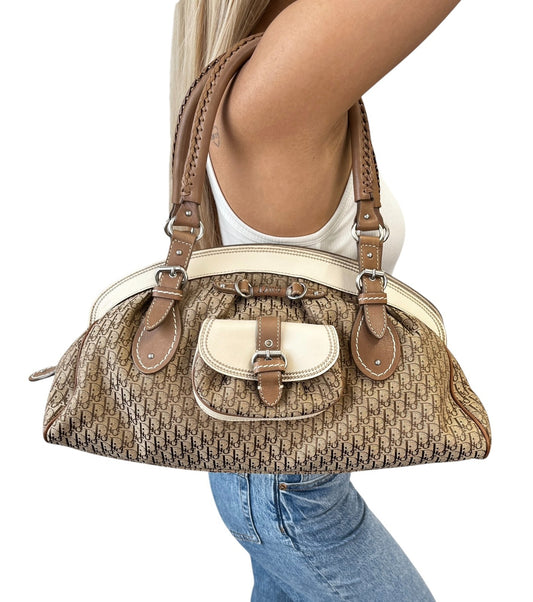 Christian Dior Vintage 2006 Trotter Monogram Shoulder Bag Beige Canvas 902543