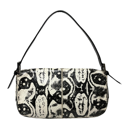 [Exclusive] FENDI Vintage Mamma Baguette Python Shoulder Bag Black 800211