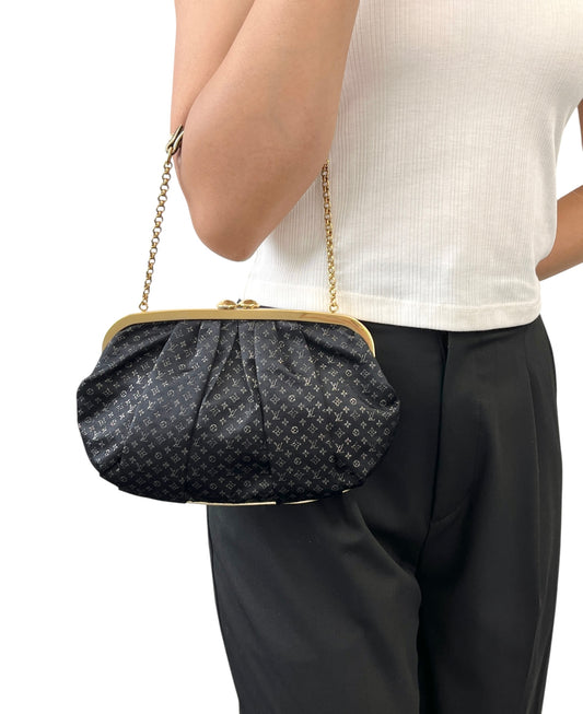 [Exclusive] LOUIS VUITTON Vintage Monogram Aumoniere Mini Bag Black 800801