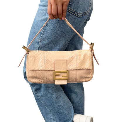 [Exclusive] FENDI Vintage FF Logo Mamma Baguette Bag Pink Beige Leather 800803