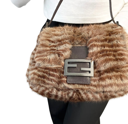 [Exclusive] FENDI Vintage FF Mamma Baguette Fur Bag Brown Silver Leather 800201