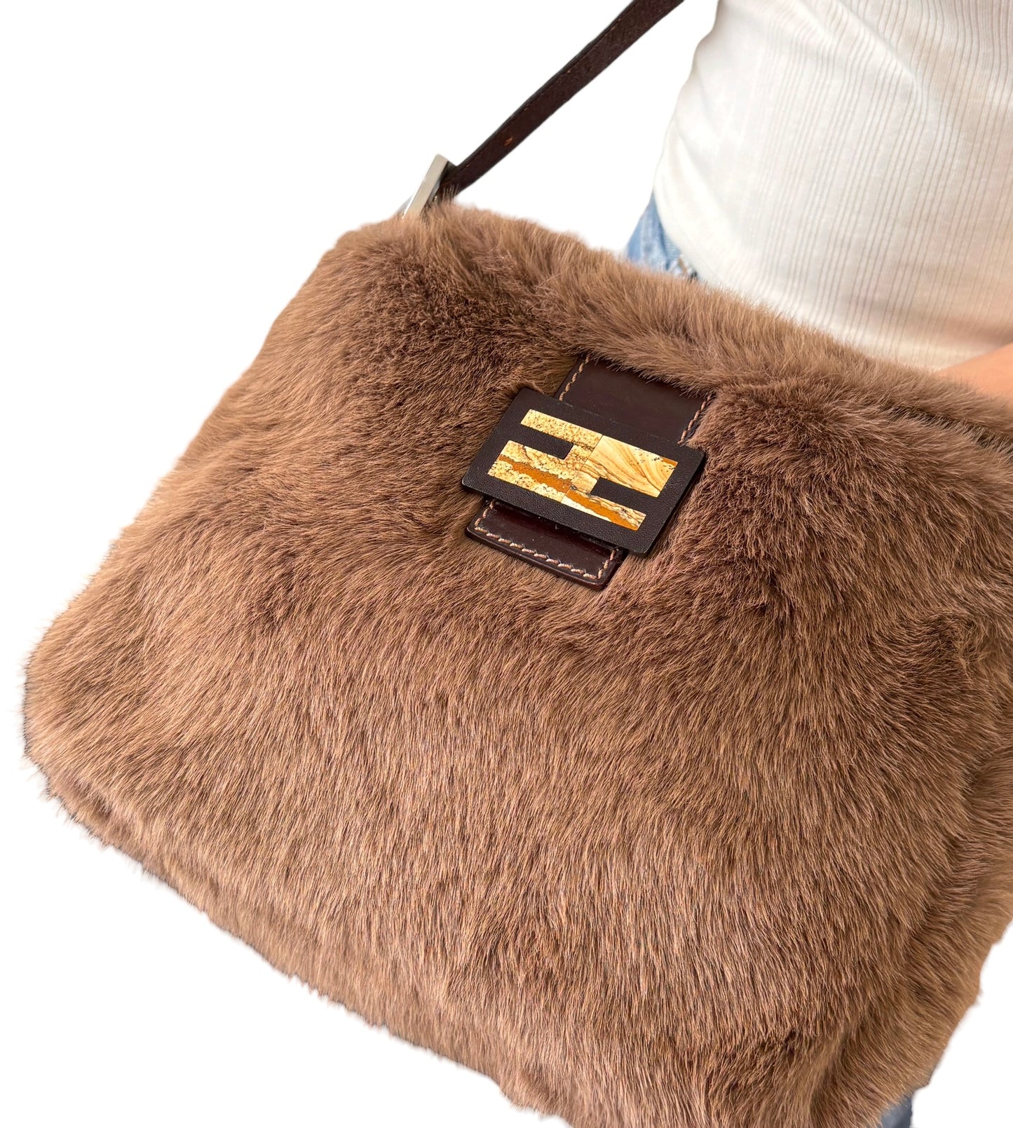 [Exclusive] FENDI Vintage FF Mamma Baguette Shoulder Bag Fur Brown 800804