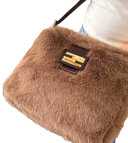 [Exclusive] FENDI Vintage FF Mamma Baguette Shoulder Bag Fur Brown 800804