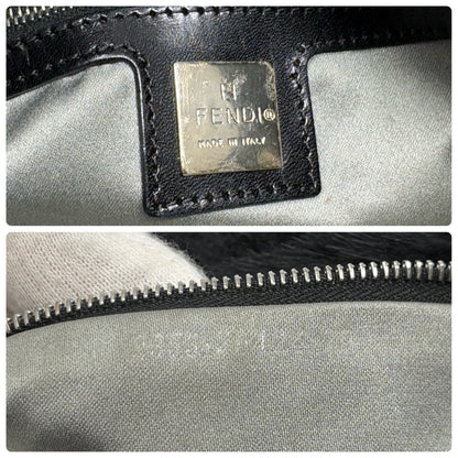 [Exclusive] FENDI Vintage FF Logo Mamma Baguette Fur Bag Black Leather 800004