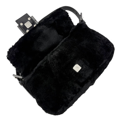 [Exclusive] FENDI Vintage FF Logo Mamma Baguette Fur Bag Black Leather 800004