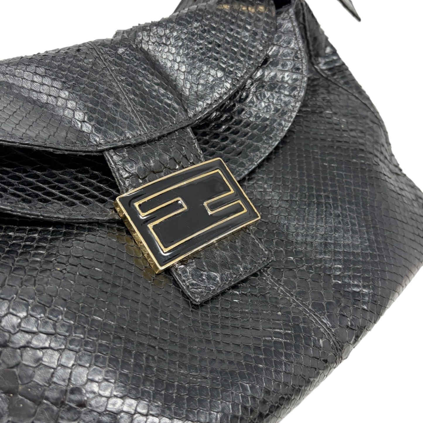 [Exclusive] FENDI Vintage FF Mamma Baguette Leather Shoulder Bag Black 800899
