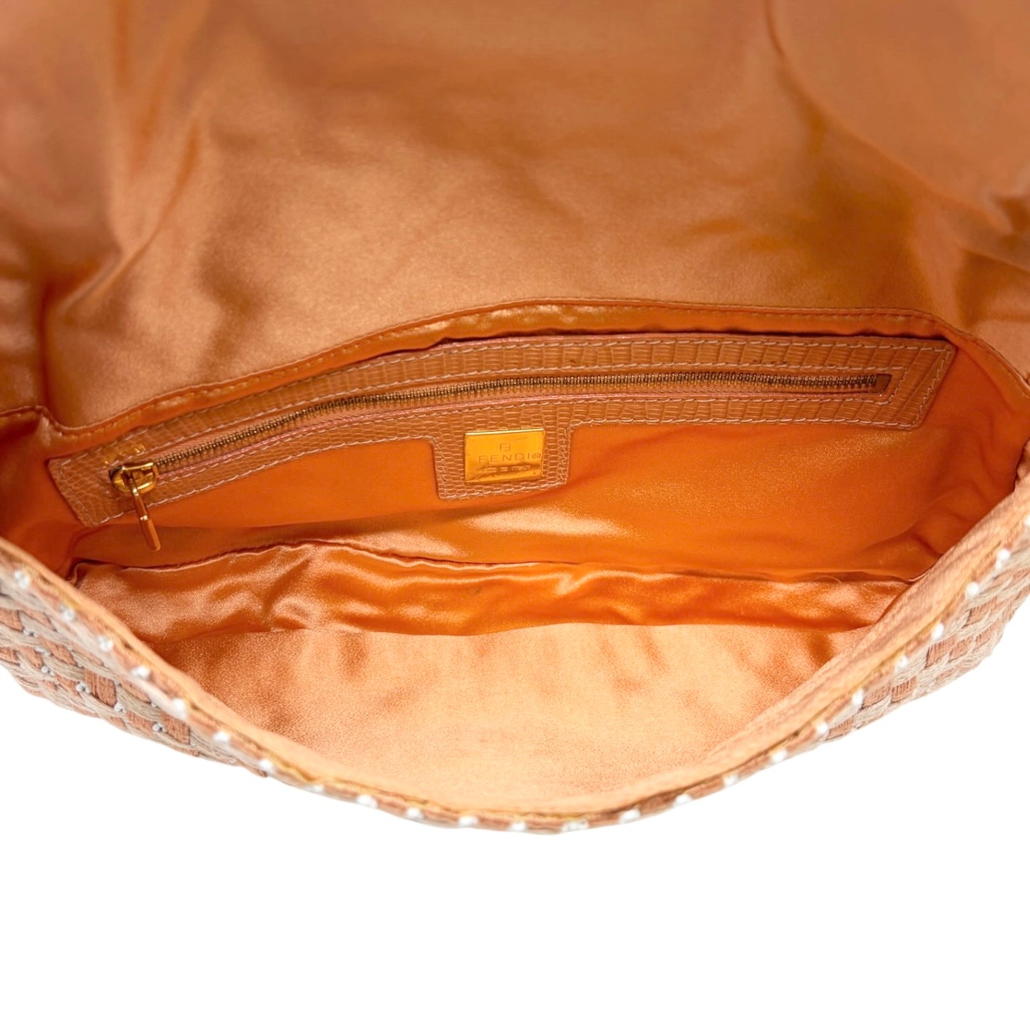 [Exclusive] FENDI Vintage FF Mamma Baguette Braided Beads Bag Orange 800298