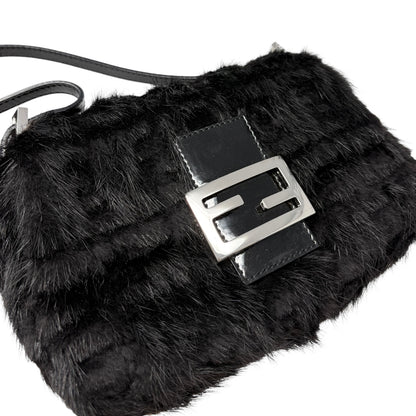 [Exclusive] FENDI Vintage Zucca Monogram Fur Mamma Baguette Bag Black 800296