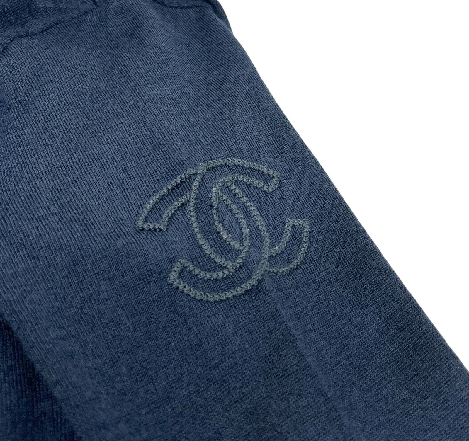 CHANEL Vintage P39389 CC Logo Cardigan #38 Knit Cashmere Navy Rank AB