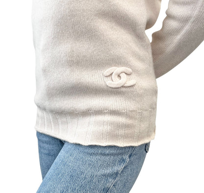 CHANEL Vintage P44576 CC Logo Cashmere Knit Sweater Top #34 Beige Ivory 901966
