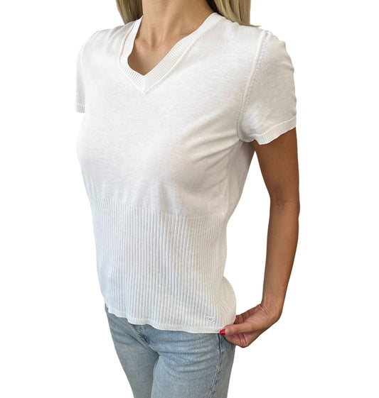 CHANEL Vintage 09C CC Mark Logo T-shirt Top #42 White Cotton V-Neck Rank AB