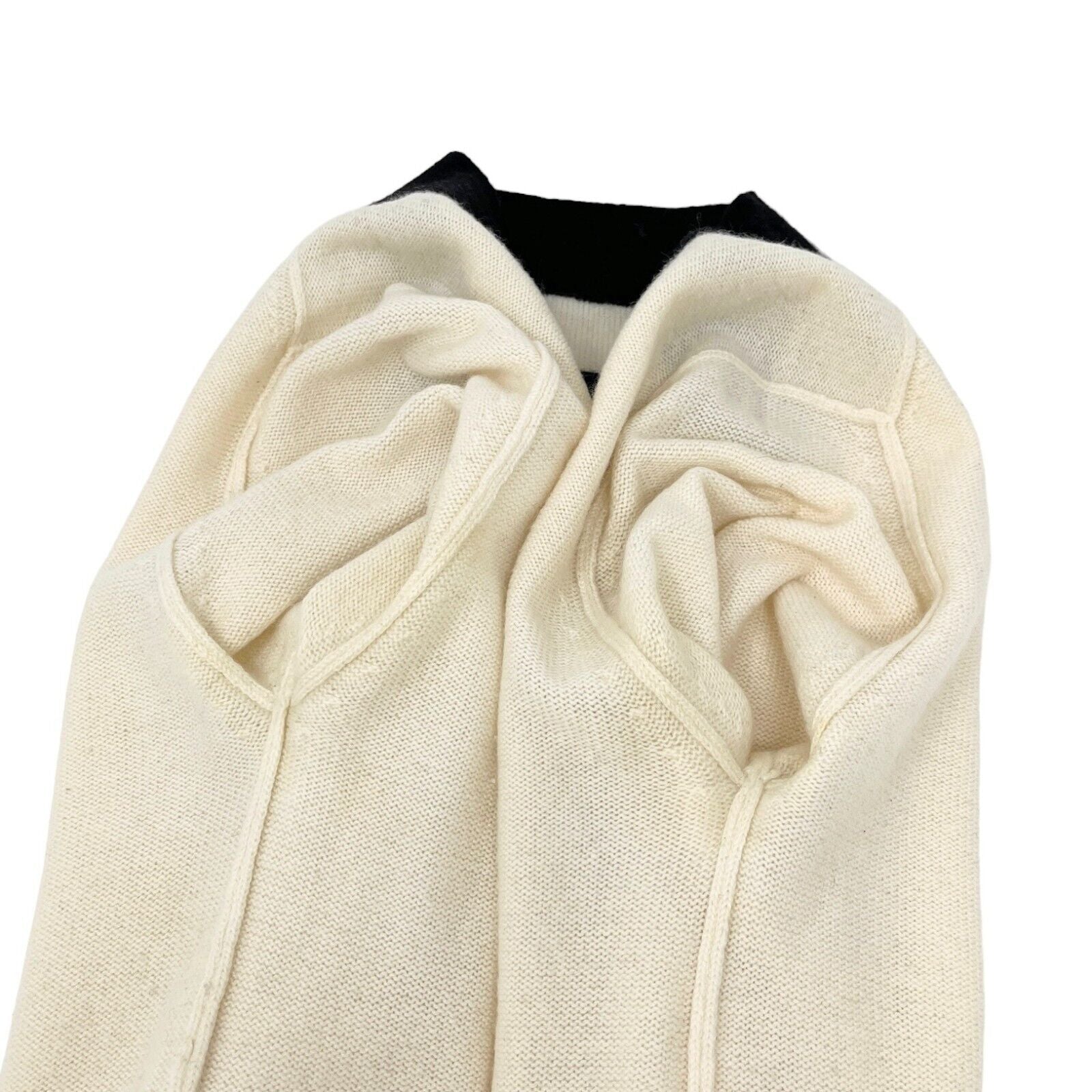 CHANEL Vintage 97C CC Mark Button Sweater Top #40 Cream Black Cashmere Rank AB