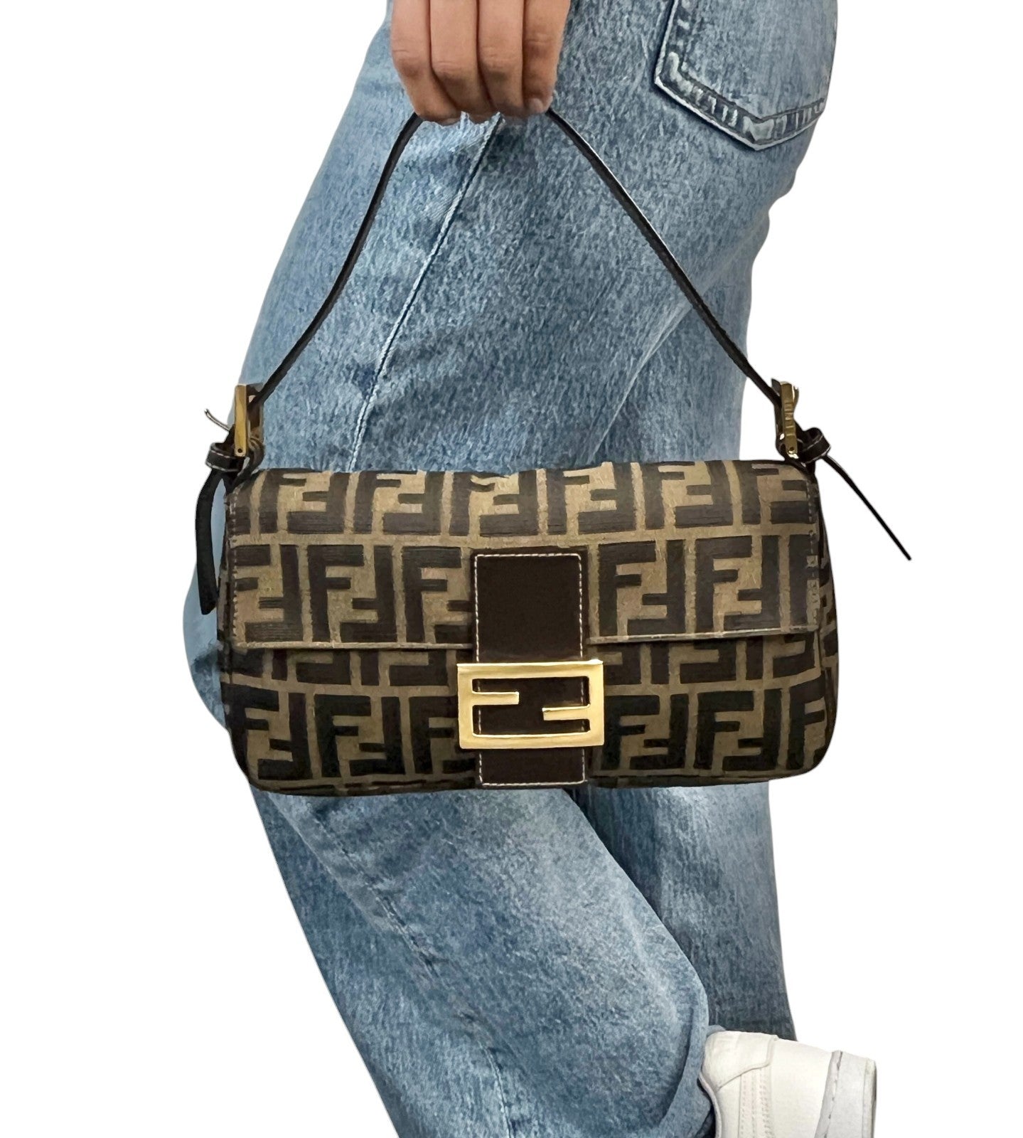 FENDI Vintage FF Logo Zucca Mamma Baguette Canvas Shoulder Bag Brown 901836