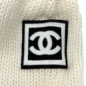 CHANEL Sport Vintage 08A CC Logo Turtleneck Sweater Top #34 White Black Wool