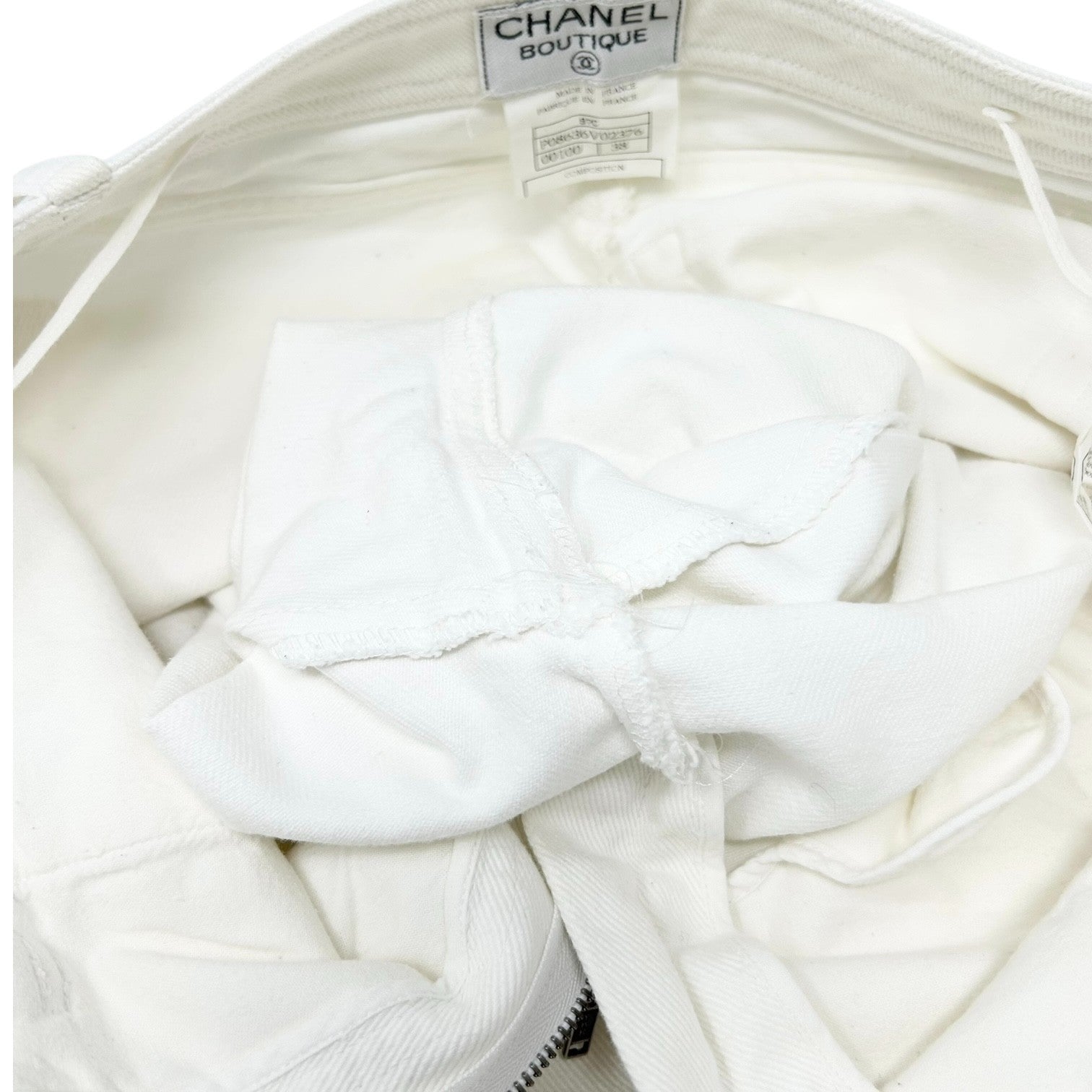 CHANEL Vintage 97C CC Logo Denim Pants #38 White Silver Cotton Stitch Pocket