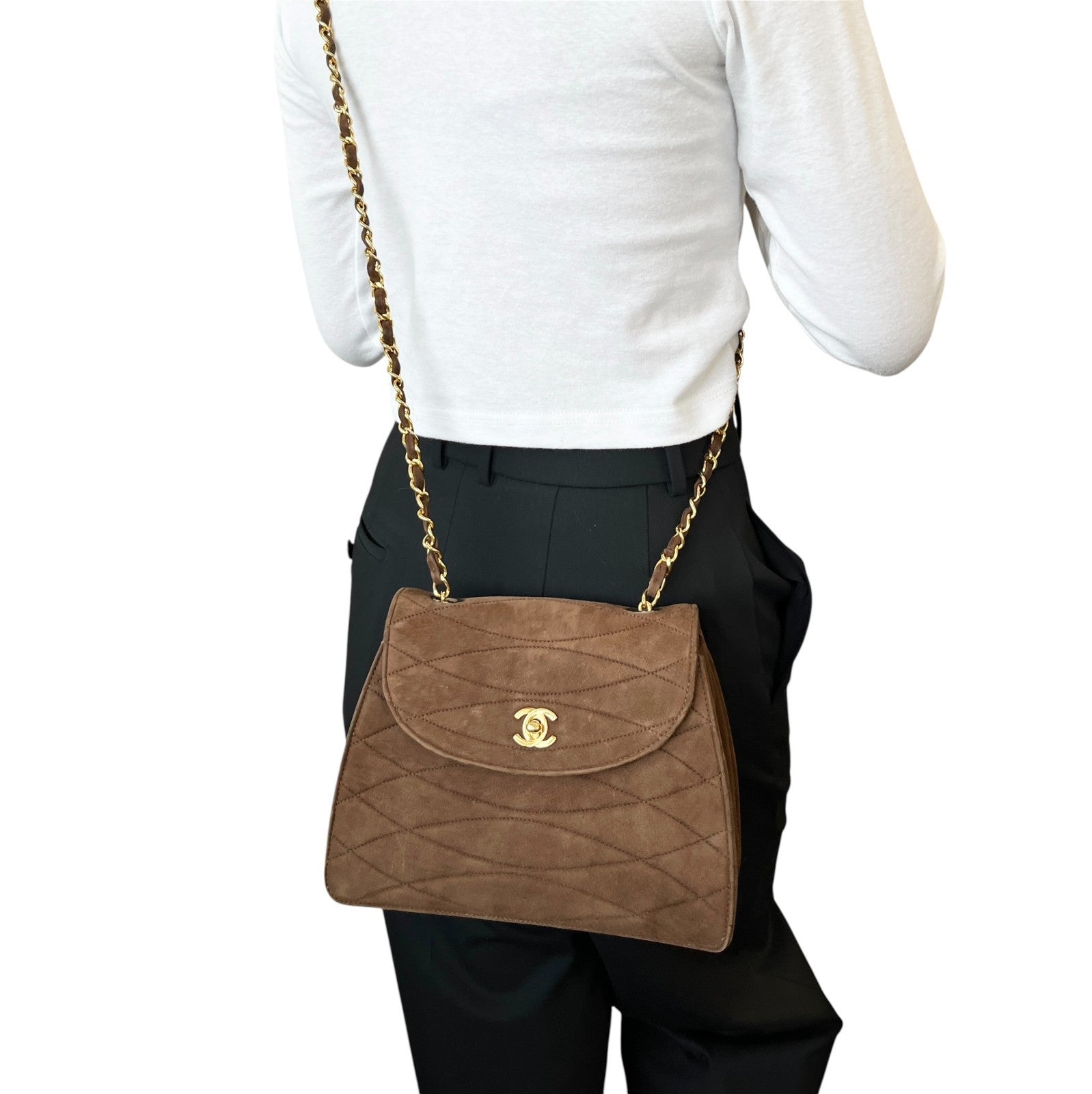 CHANEL Vintage CC Mark Logo Turnlock Chain Crossbody Bag Brown Gold Suede