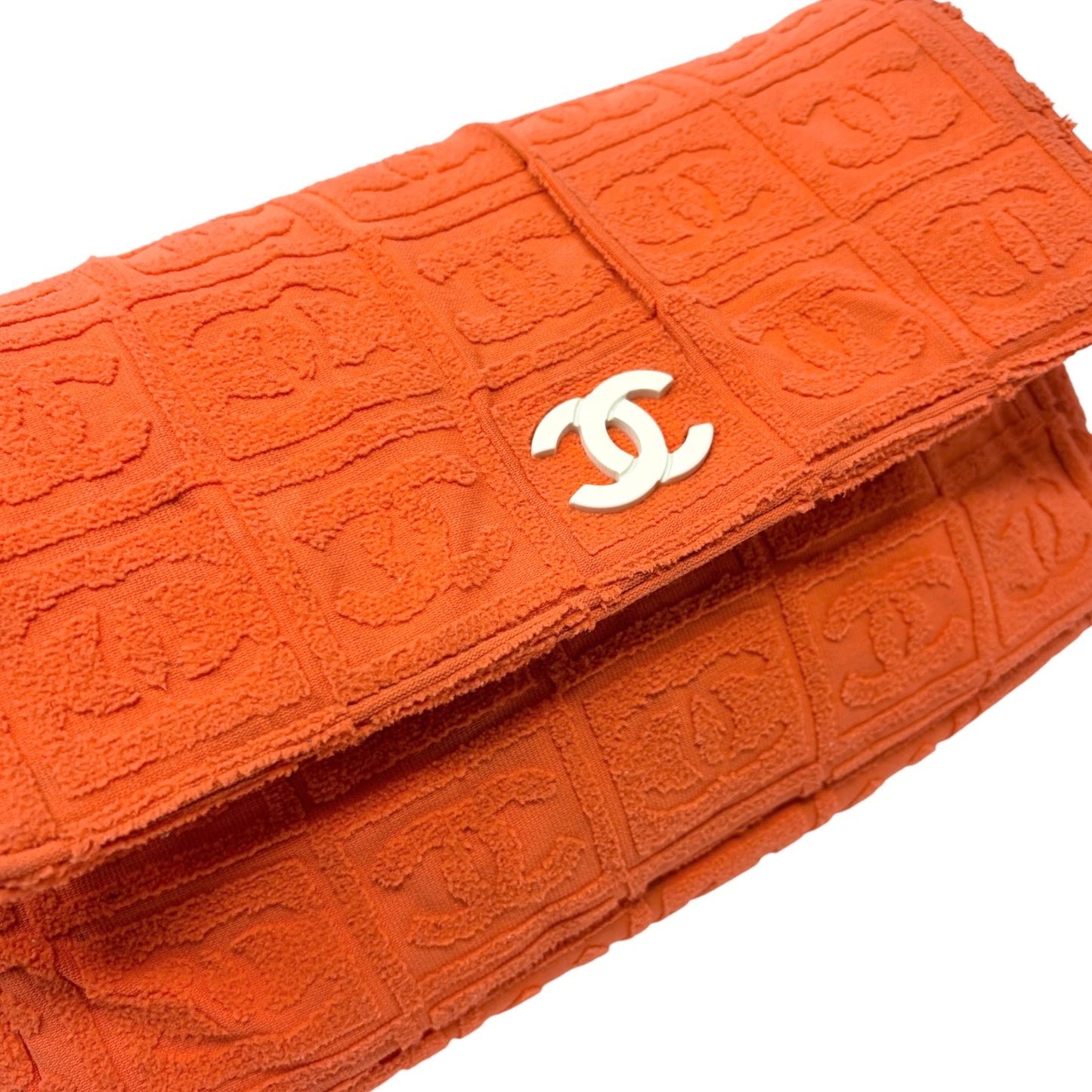 CHANEL Vintage 02S CC Logo Chain Shoulder Bag Terry Cloth Orange White 901896