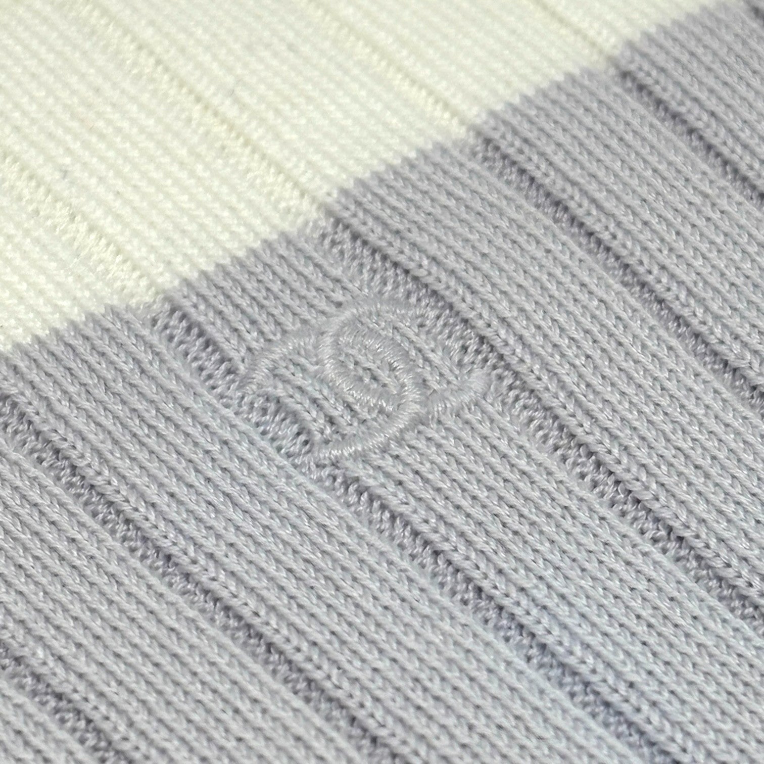 CHANEL Vintage 98P CC Mark Logo Knit Tank Top #44 White Purple Cotton