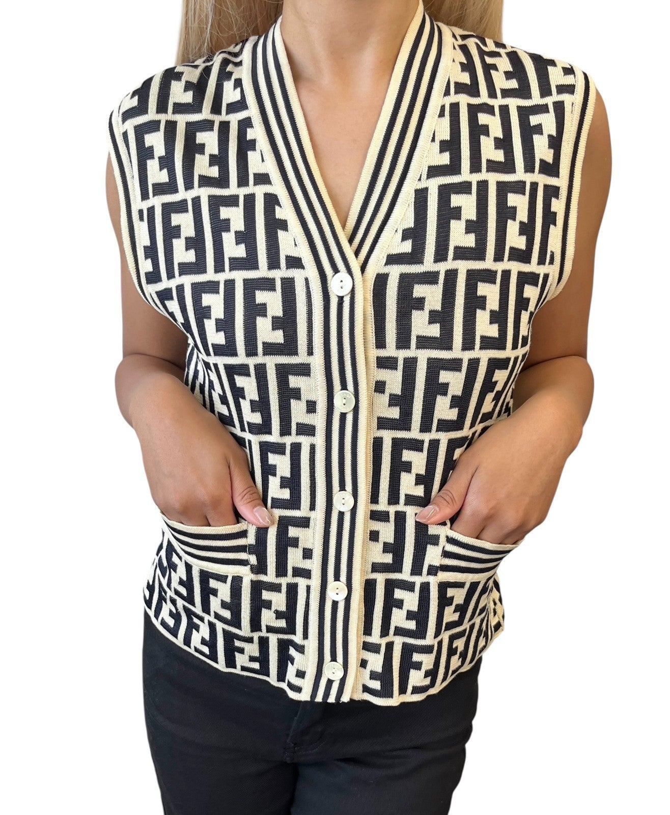 FENDI Vintage Zucca Monogram Knit Vest Cardigan Sweater #38 Cream Black Cotton