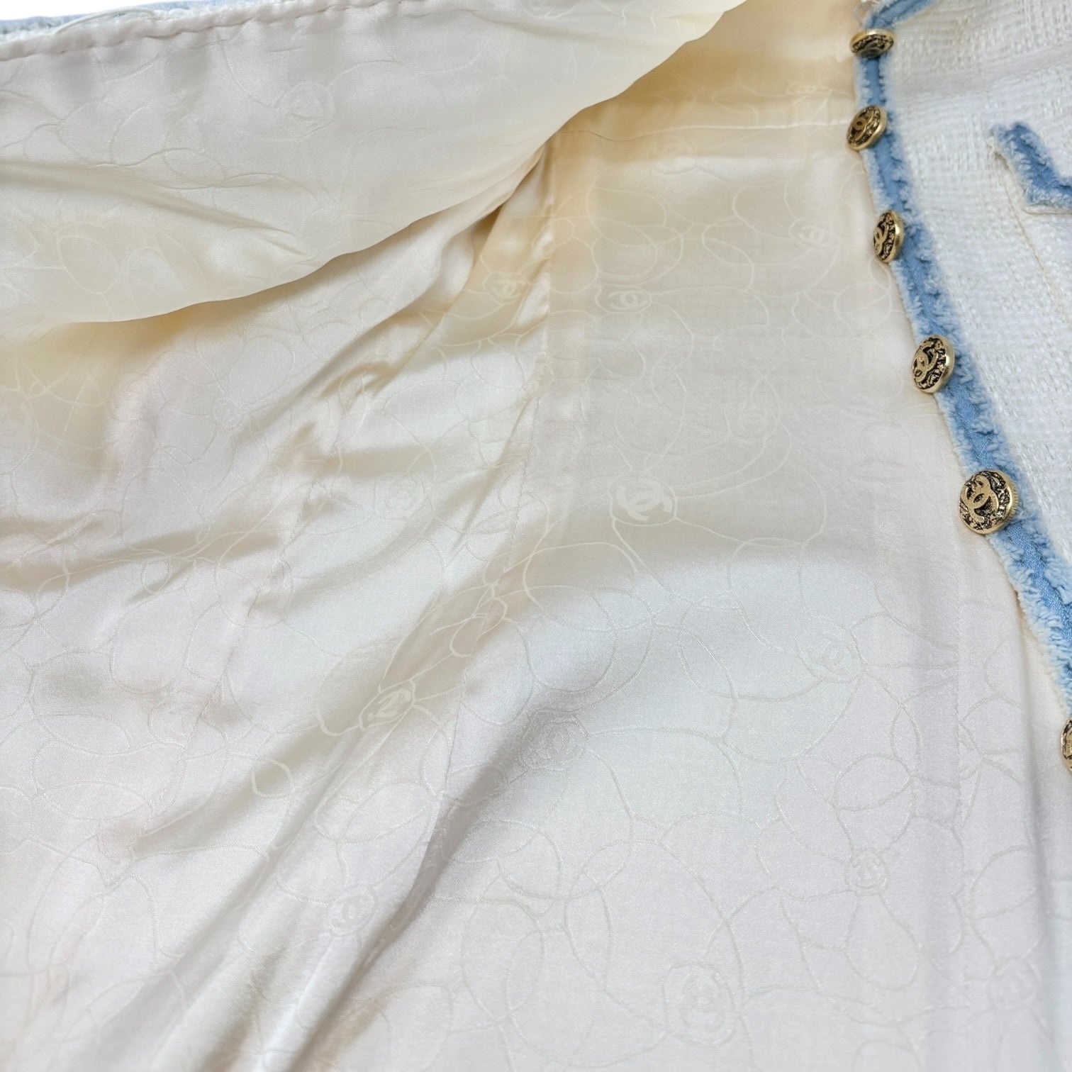 CHANEL Vintage 07P CC Logo Tweed Long Jacket Trim Denim #42 Blue White Button