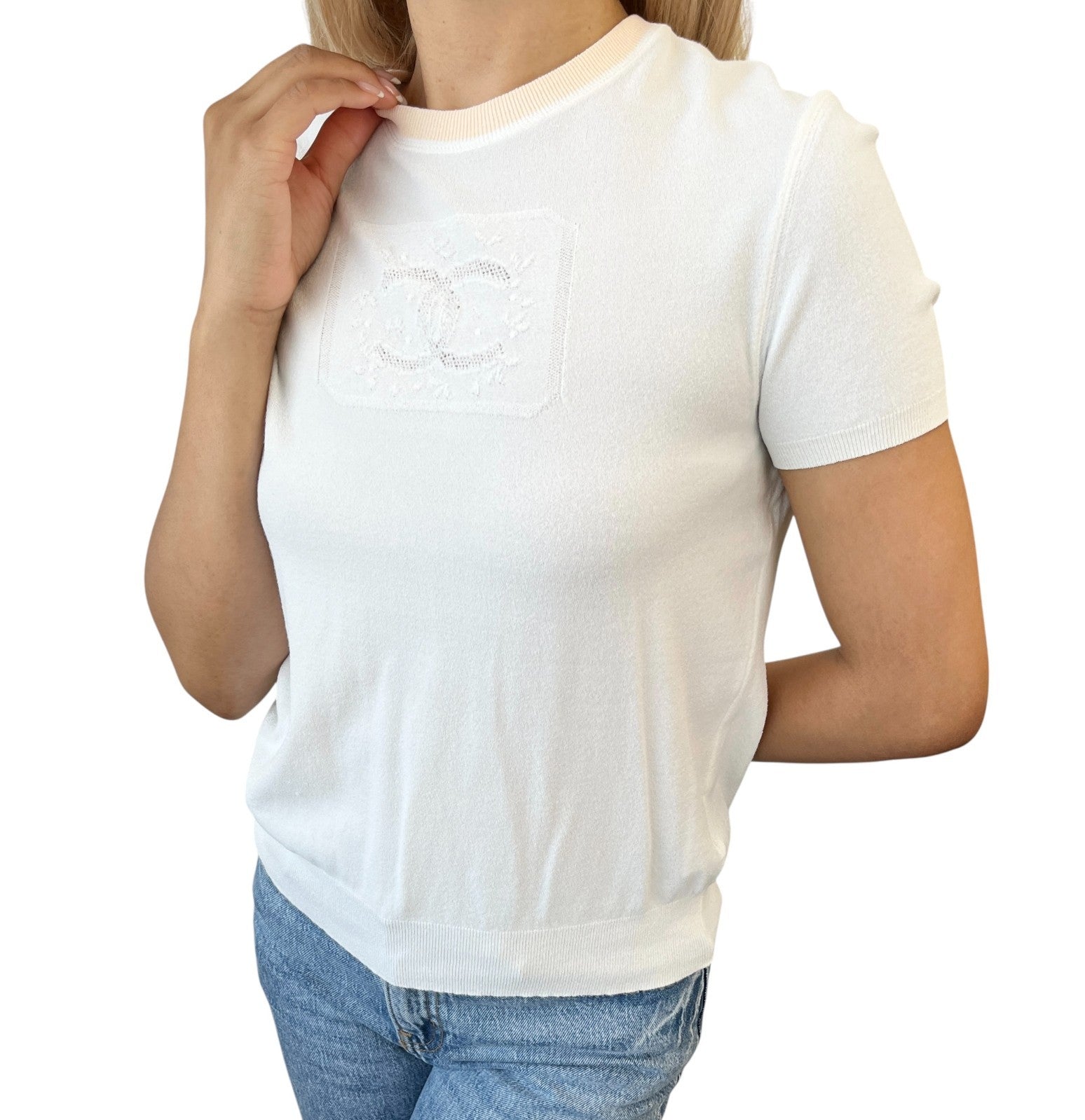 CHANEL Vintage 04C CC Logo Knit Top #42 Pullover White Beige Rayon Polyester