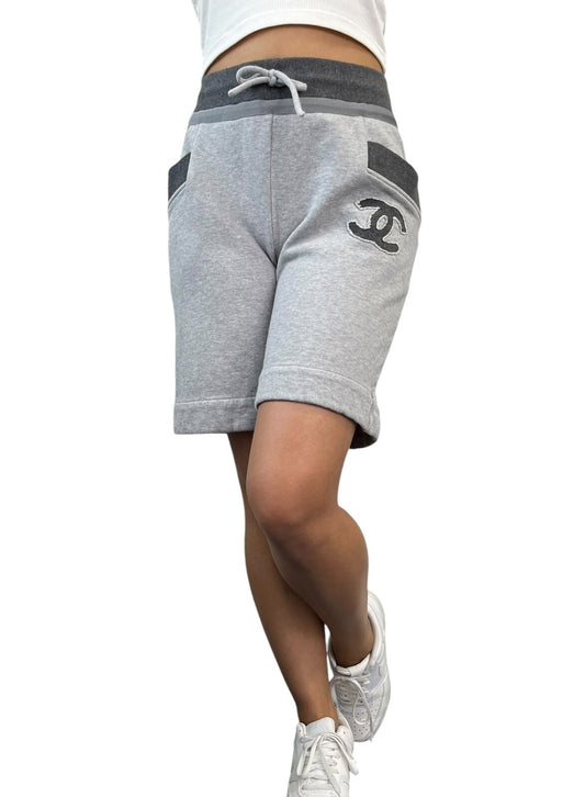 CHANEL Vintage P37999 CC Mark Big Logo Half Pants #34 Sweat Pocket Gray Cotton