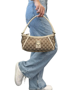 GUCCI Vintage GG Monogram Logo Shoulder Bag Zip Beige Silver Canvas Pochette