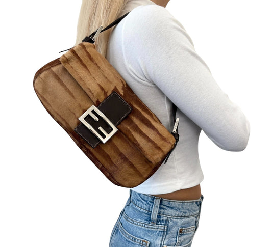FENDI Vintage Mamma Baguette Pony Calf Hair Shoulder Bag Brown Beige 901889