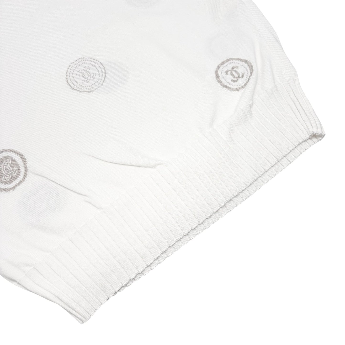 CHANEL Vintage 01P CC Logo Stamp Logo Knit Shirt Top #38 White Greige 901829