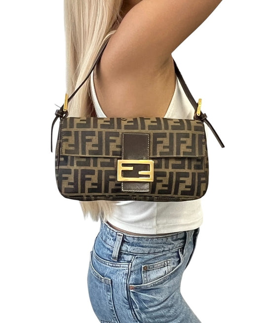 FENDI Vintage FF Logo Zucca Mamma Baguette Canvas Shoulder Bag Brown 901836