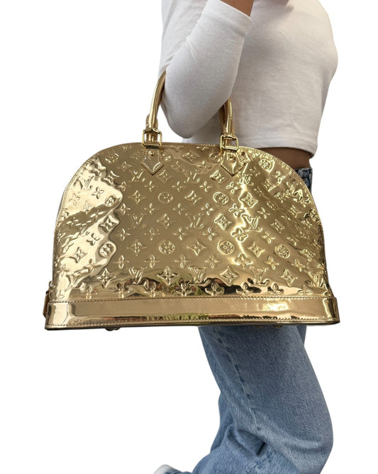 LOUIS VUITTON Vintage Monogram Miroir Alma GM Gold Tote Bag Patent 902558