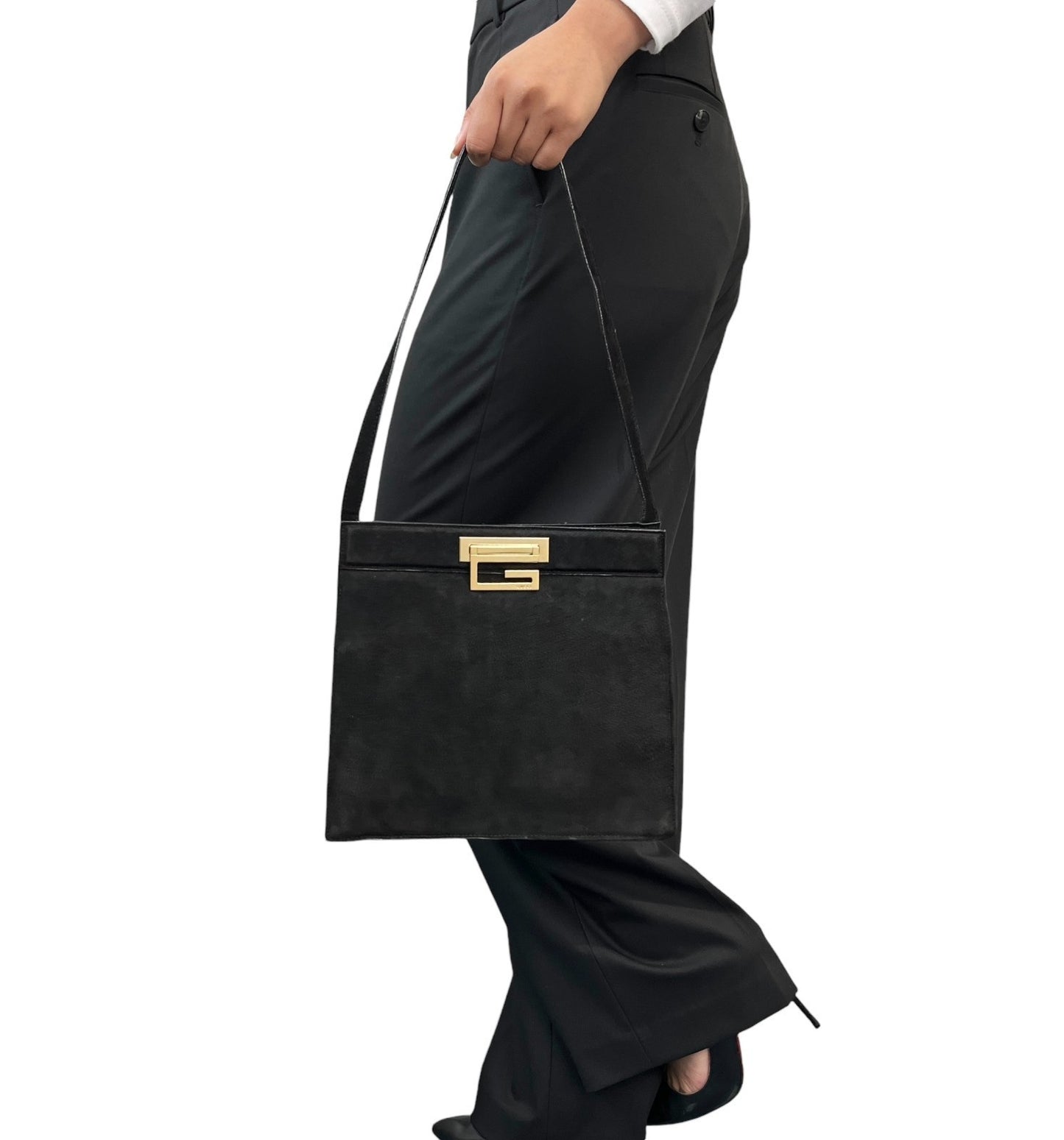 GUCCI Vintage G Square Logo Shoulder Bag Handbag Black Gold Suede Leather 902582