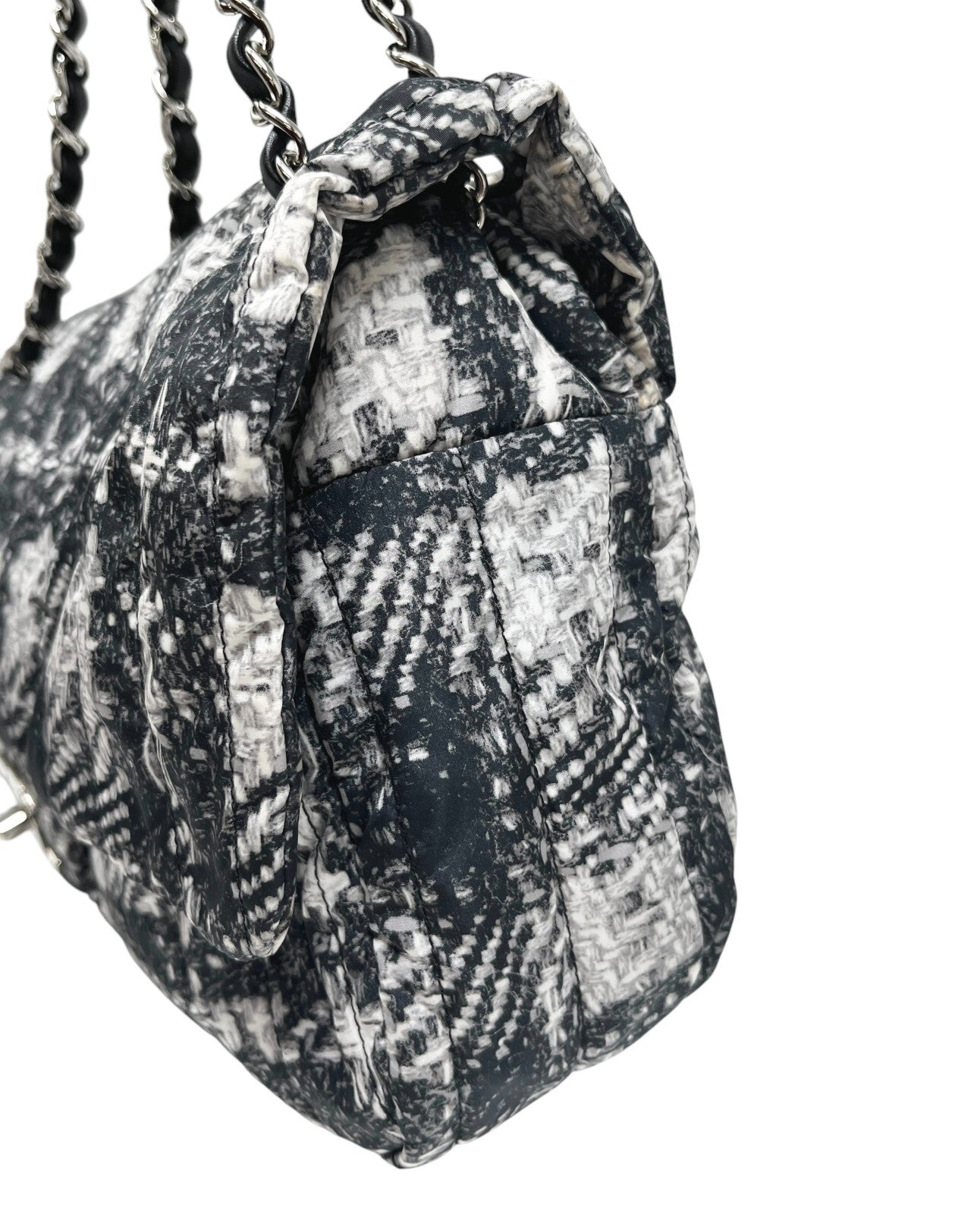 CHANEL Vintage CC Logo Matelasse Shoulder Bag With Pouch Black Silver Nylon