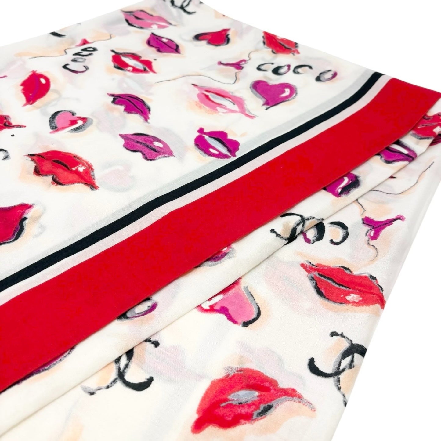 CHANEL Vintage CC Logo Lip Big Scarf Wrap Pareo White Multicolor Cotton