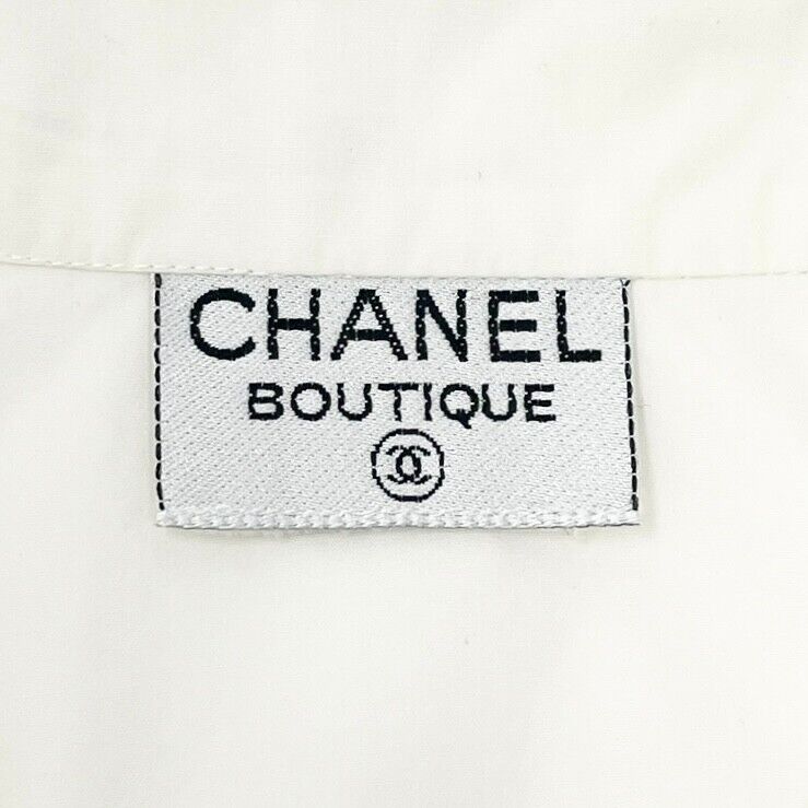 CHANEL Vintage CC Mark Logo Button Up Sleeveless Shirt Top White Gold Cotton