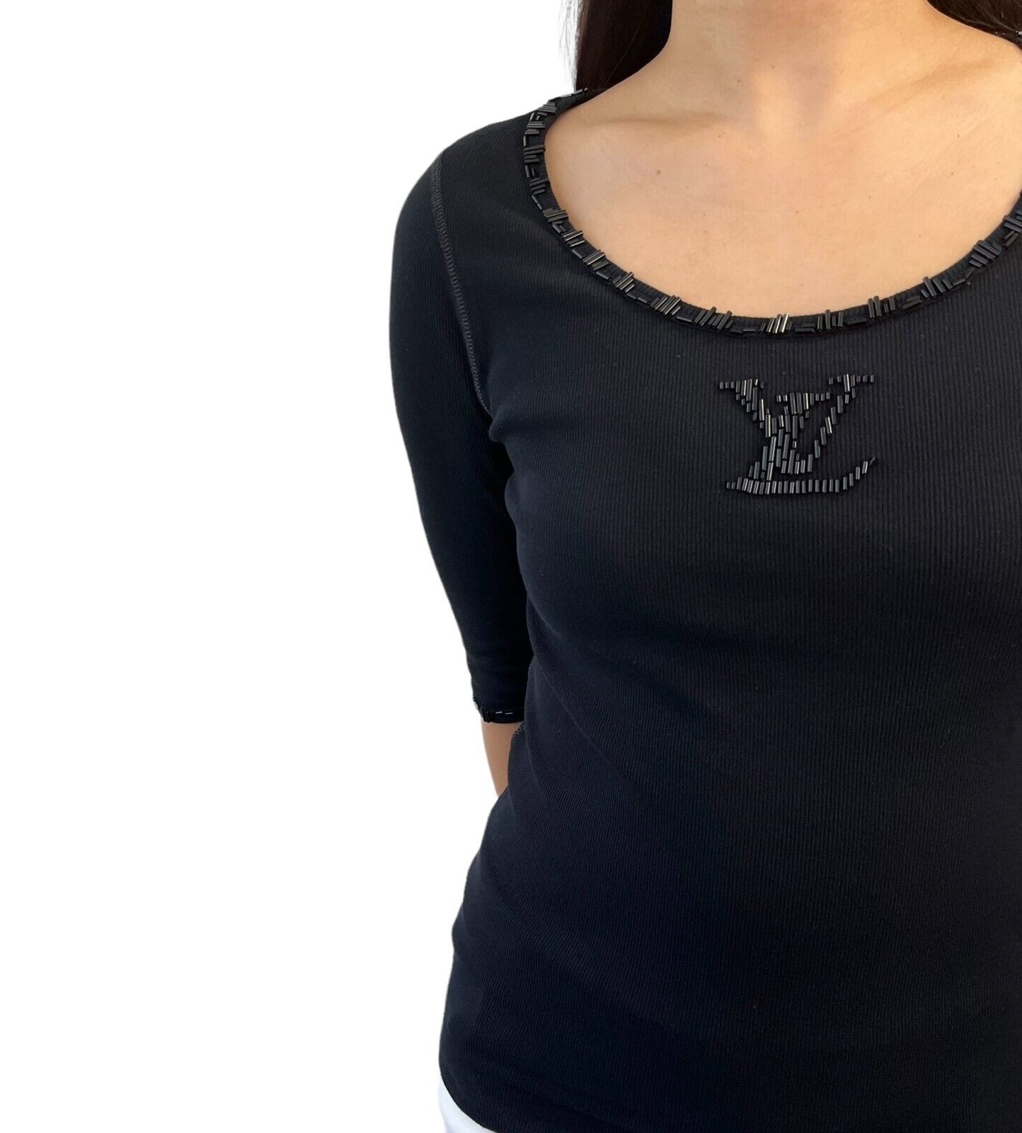 LOUIS VUITTON Vintage LV Beads Logo Top #M Short Sleeve Black Cotton Rank AB+