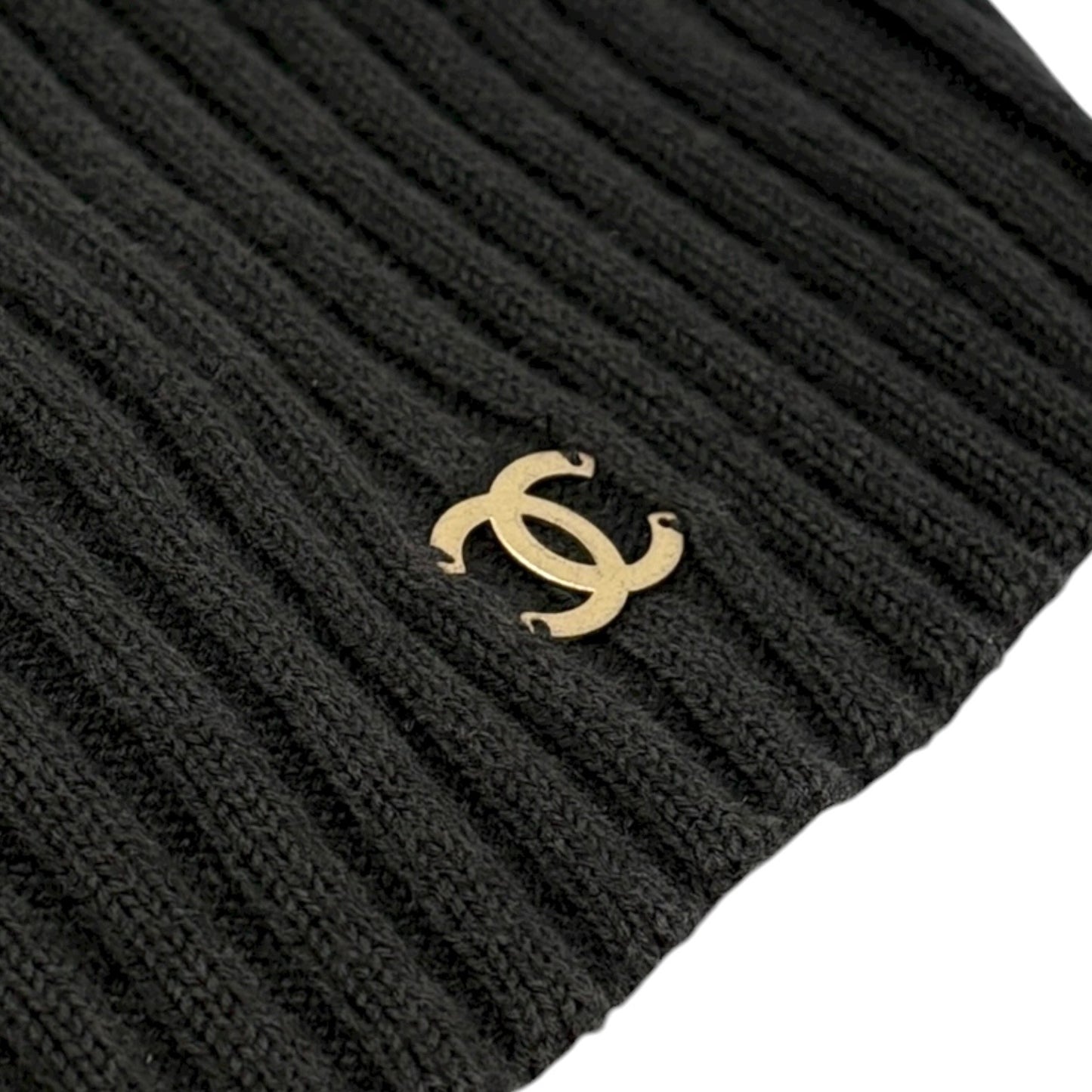 CHANEL Vintage 01C CC Mark Logo V-Neck knit Tank Top #40 Black Gold Cotton