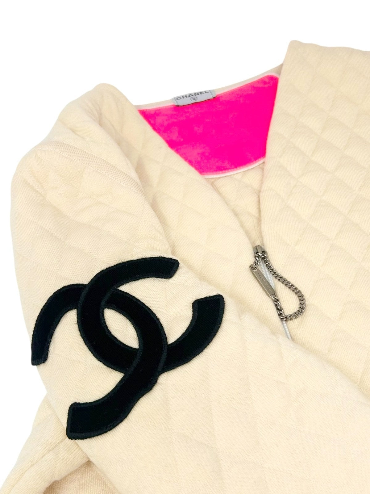 CHANEL Vintage 05A CC Logo Cambon Quilted Jacket #38 Zip Pocket Cream Wool