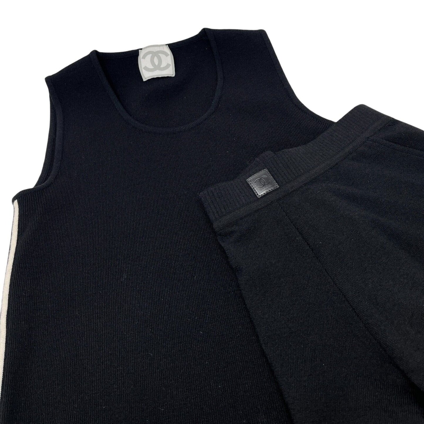 CHANEL Sport Vintage 04A CC Logo Knit Tank Top Shorts Set #42 Black Rank AB+