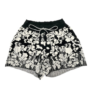 CHANEL Vintage P47652 CC Logo Short Pants #34 Shorts Black White Cotton Rayon