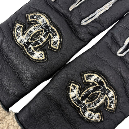 CHANEL Vintage Big CC Logo Shearling Trim Leather Gloves #7 Brown 901931