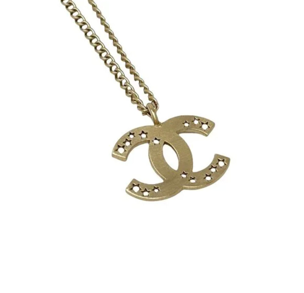 CHANEL Vintage 03A CC Mark Logo Necklace Accessory Star Jewelry Gold Metal