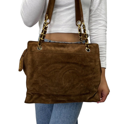 CHANEL Vintage CC Logo Suede Chain Tote Shoulder Bag Brown Gold 902488