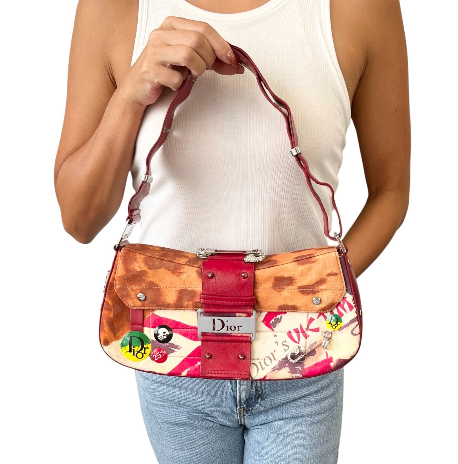 Christian Dior Vintage 2003 Logo Street Chic Columbus Victim Shoulder Bag Red