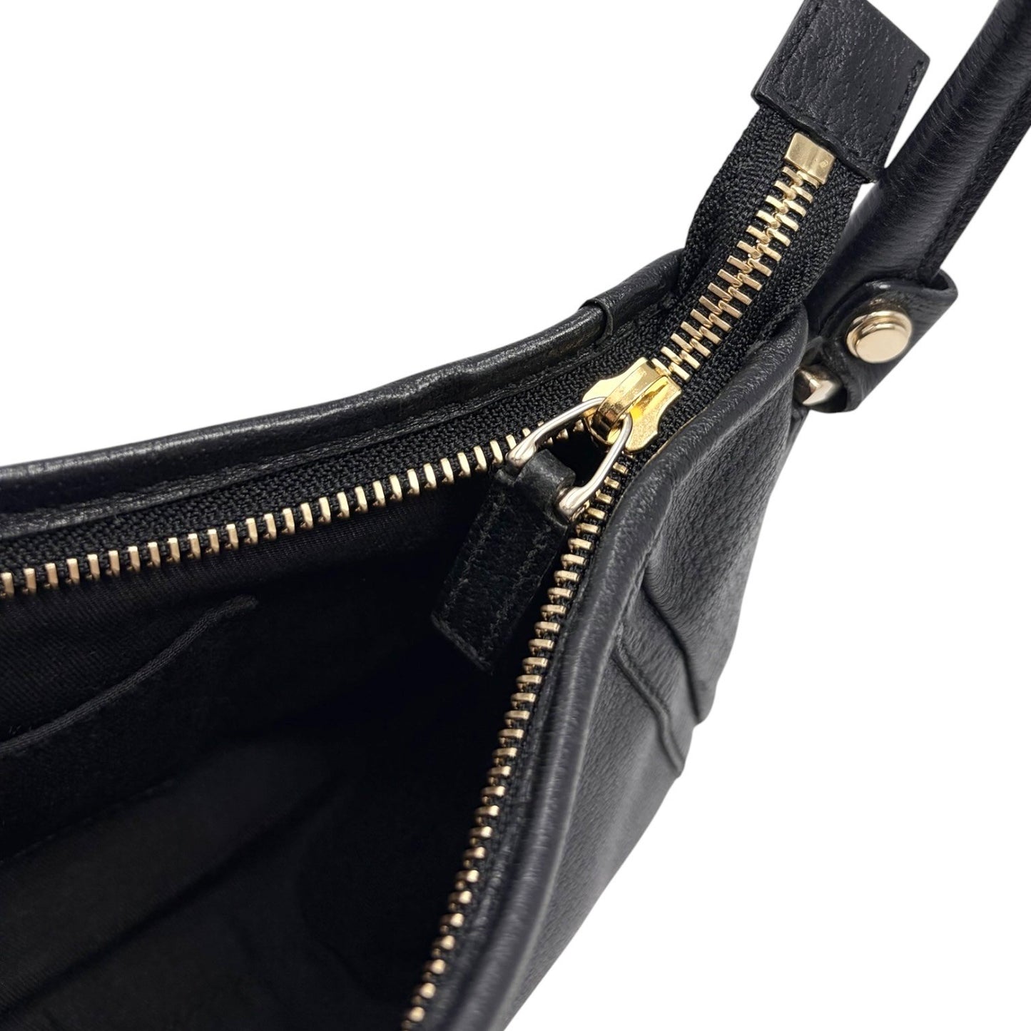 GUCCI Vintage Logo Abbey Shoulder Bag Pochette Black Gold Leather 901850