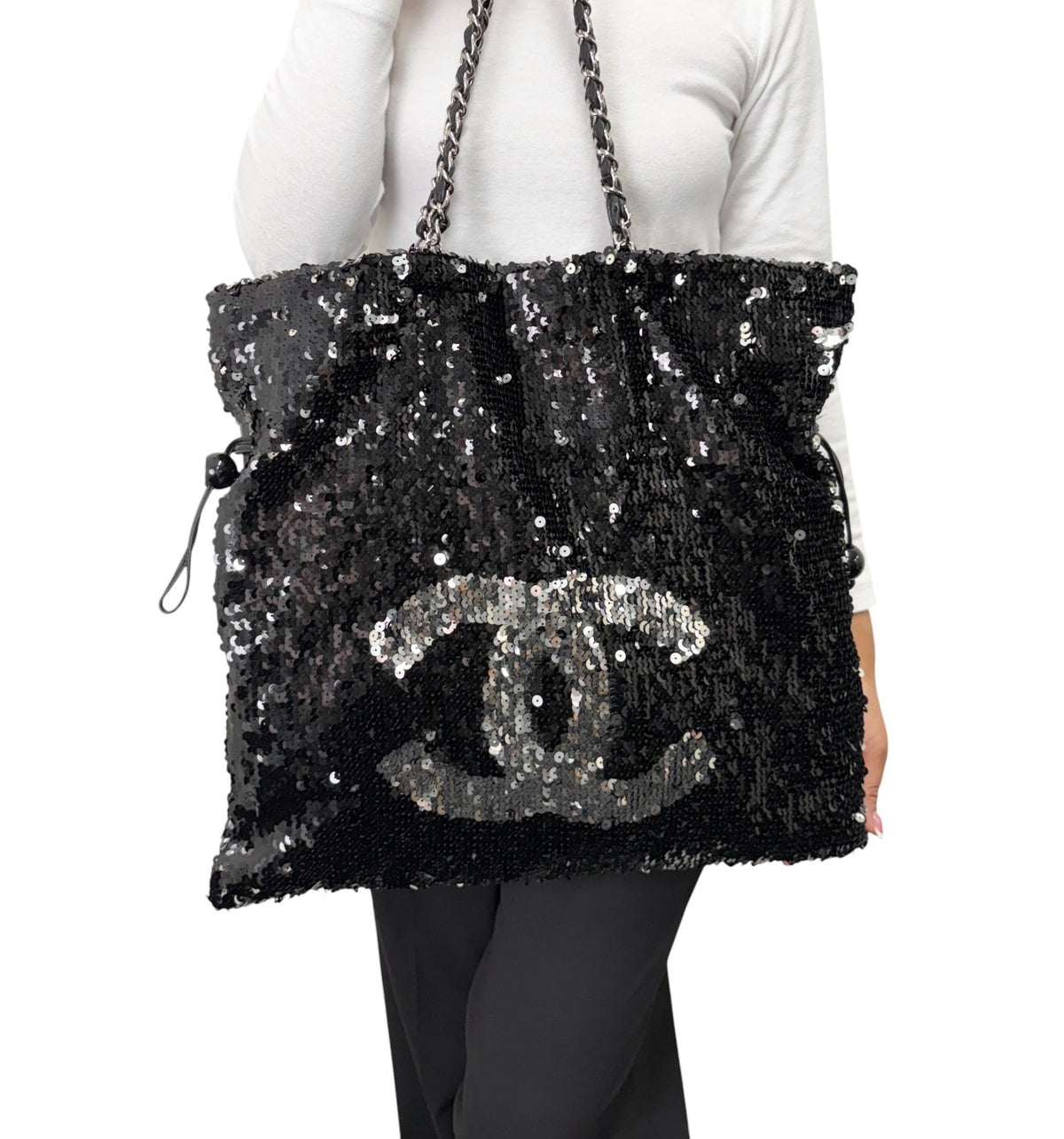 CHANEL Vintage CC Logo Sequins Chain Shoulder Bag Black Silver Leather 902476